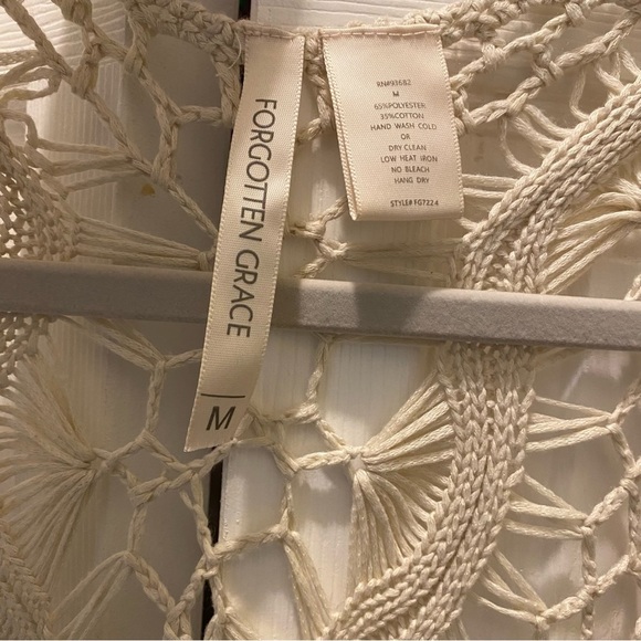 - FORGOTTEN GRACE Cream crochet Vest Bohemian size M - Picture 5 of 7